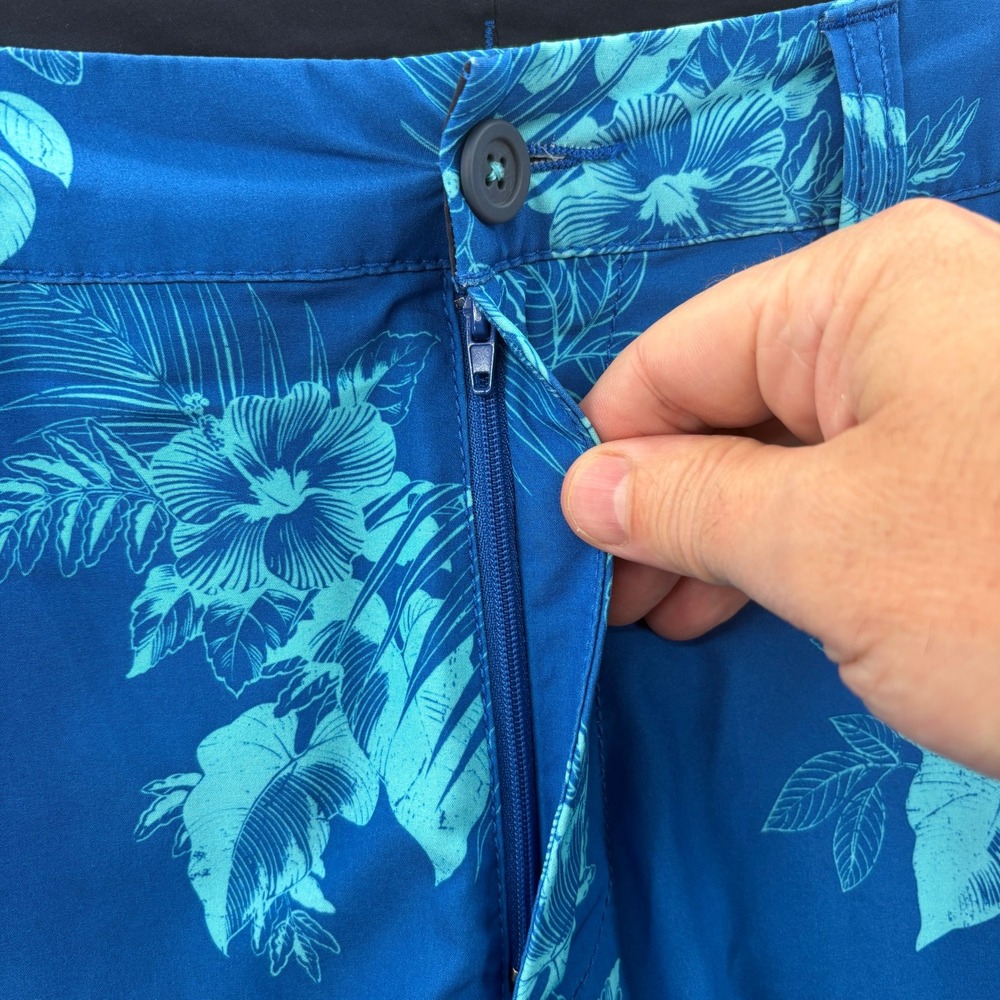 Tommy Bahama Shorts Mens 34 Blue Floral Tropical Hibiscus Hybrid Swim Golf Beach - Picture 4 of 12